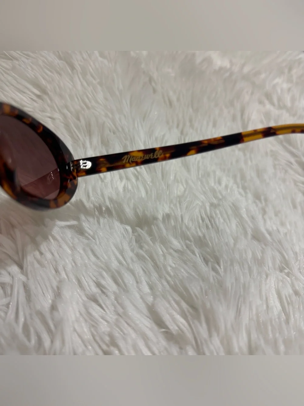 Madewell Russell Oval Sunglasses Tortoise Afterglow Red Tort